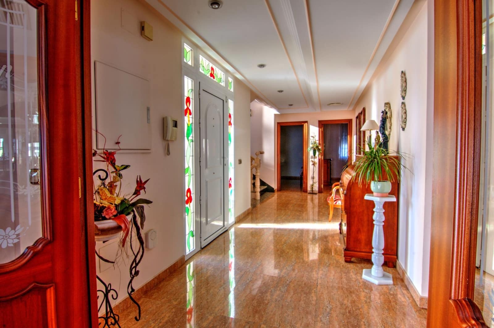 6 Zimmer Villa zu verkaufen in Orihuela mit Garage - 1.166.550 € (Ref: 9643740)