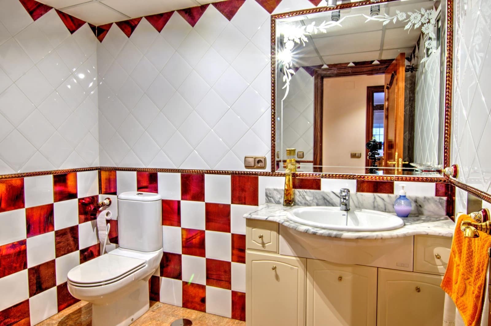 6 Zimmer Villa zu verkaufen in Orihuela mit Garage - 1.166.550 € (Ref: 9643740)