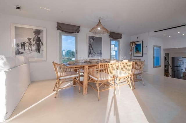 4 sovrum Villa till salu i Santa Eulalia / Santa Eularia med pool garage - 2 990 000 € (Ref: 9643741)