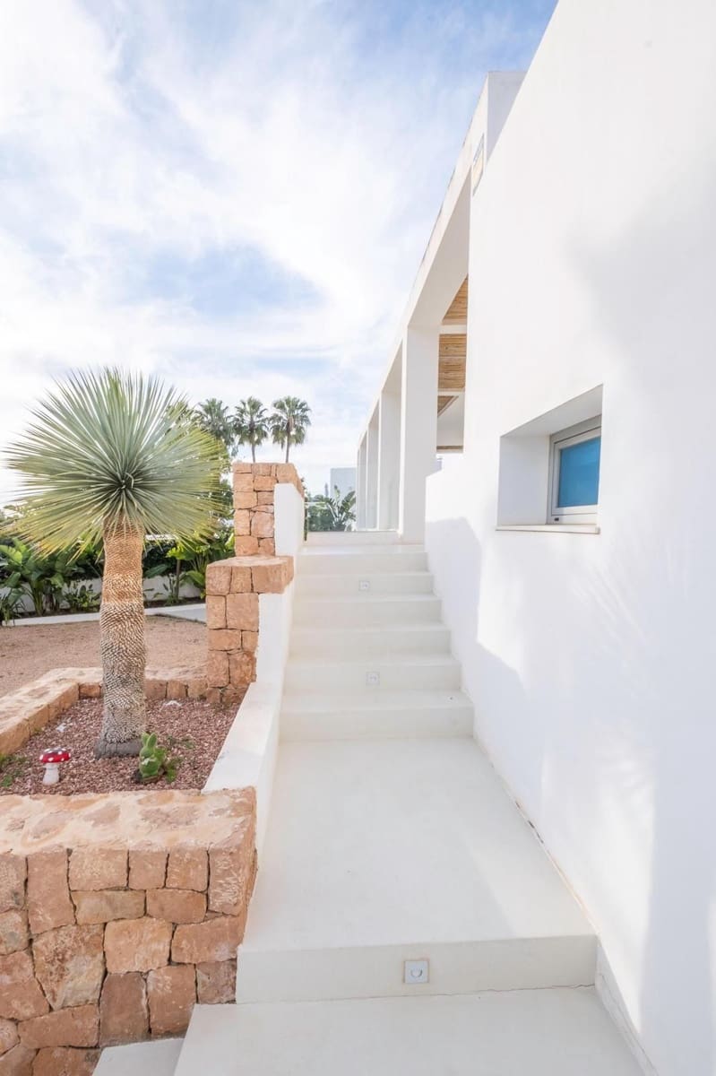 4 sovrum Villa till salu i Santa Eulalia / Santa Eularia med pool garage - 2 990 000 € (Ref: 9643741)