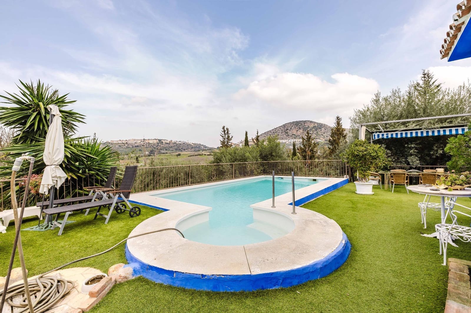 3 camera da letto Villa in vendita in Coin con piscina garage - 535.000 € (Rif: 9643742)