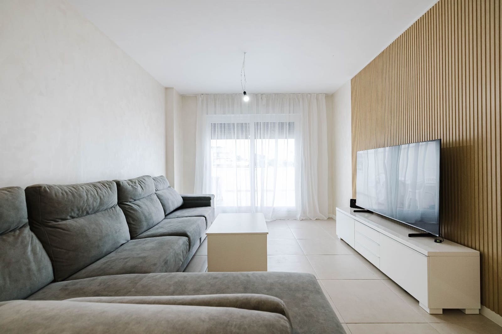 3 makuuhuone Huoneisto myytävänä paikassa Estepona mukana uima-altaan 
autotalli - 490 000 € (Ref: 9643743)