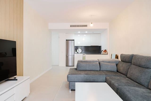 3 makuuhuone Huoneisto myytävänä paikassa Estepona mukana uima-altaan 
autotalli - 490 000 € (Ref: 9643743)