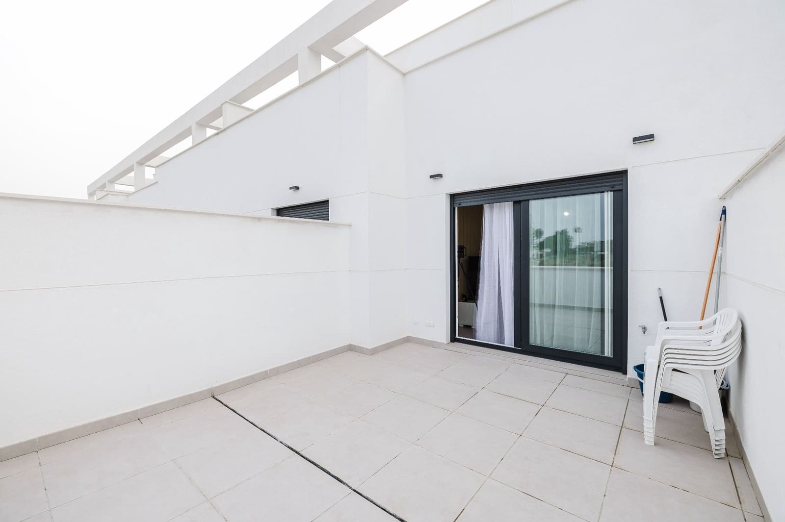 3 makuuhuone Huoneisto myytävänä paikassa Estepona mukana uima-altaan 
autotalli - 490 000 € (Ref: 9643743)