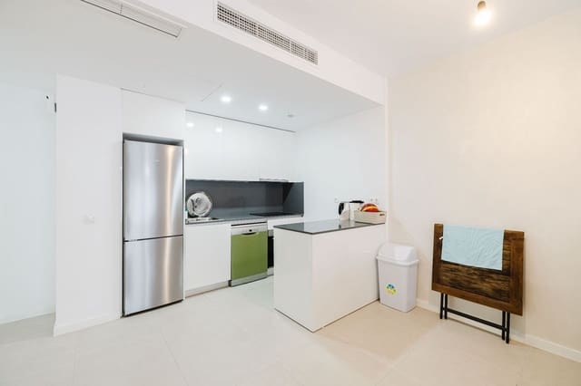 3 makuuhuone Huoneisto myytävänä paikassa Estepona mukana uima-altaan 
autotalli - 490 000 € (Ref: 9643743)