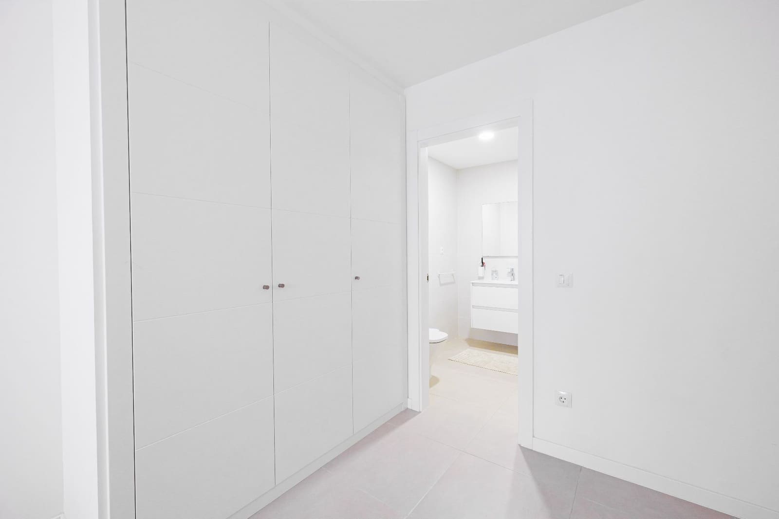 3 makuuhuone Huoneisto myytävänä paikassa Estepona mukana uima-altaan 
autotalli - 490 000 € (Ref: 9643743)