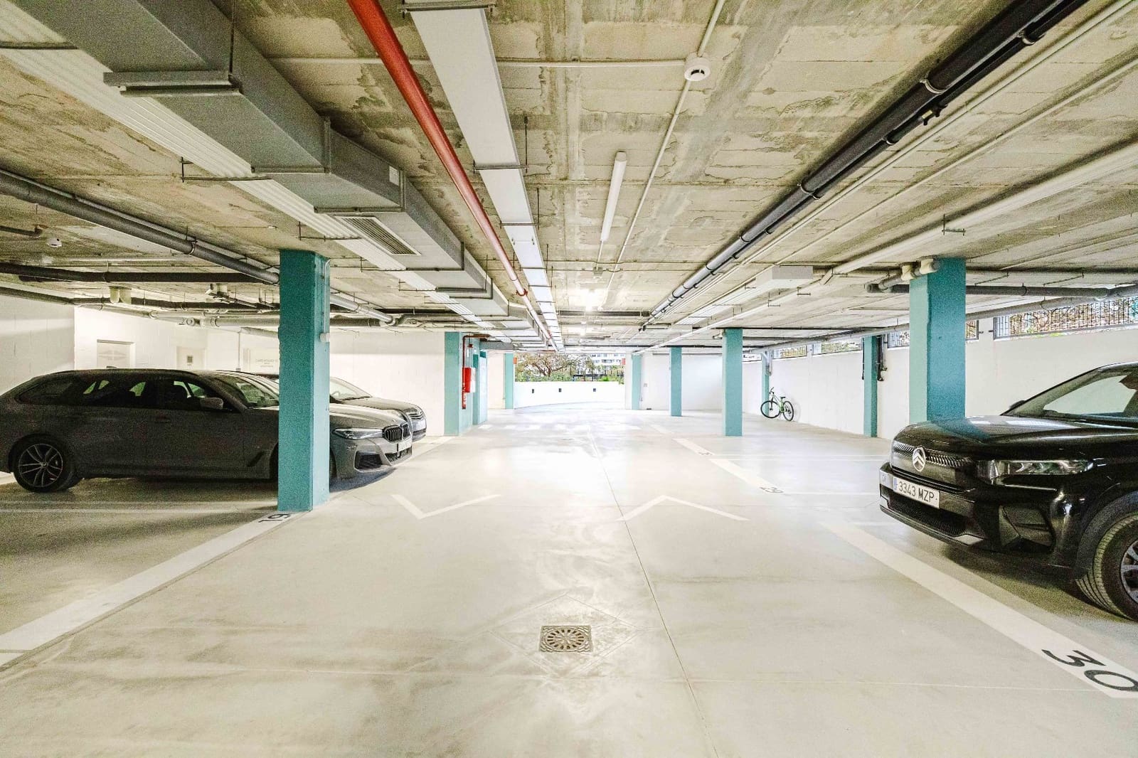 3 makuuhuone Huoneisto myytävänä paikassa Estepona mukana uima-altaan 
autotalli - 490 000 € (Ref: 9643743)