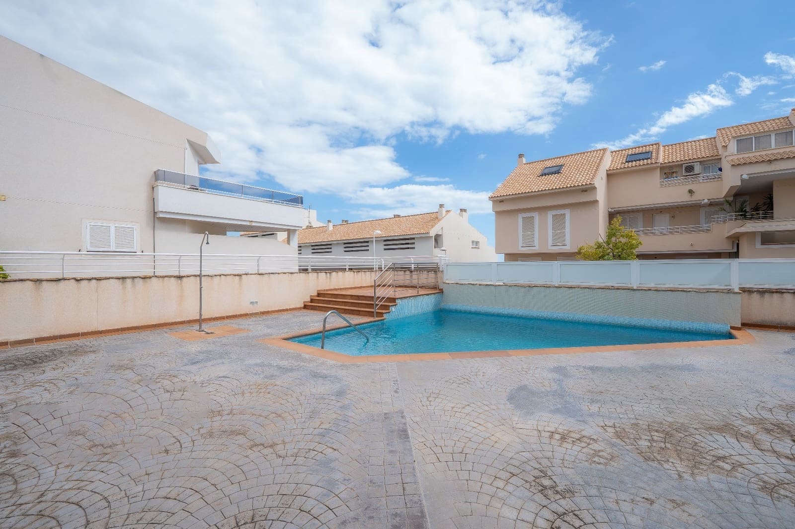 3 bedroom Townhouse for sale in Altea with pool garage - € 495,000 (Ref: 9643745)