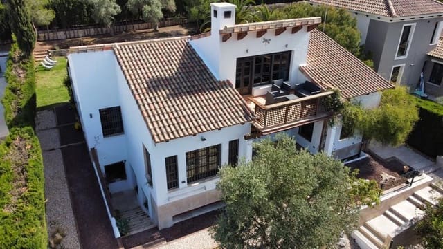 4 quarto Moradia para venda em Javea / Xàbia com garagem - 1 100 000 € (Ref: 9643746)