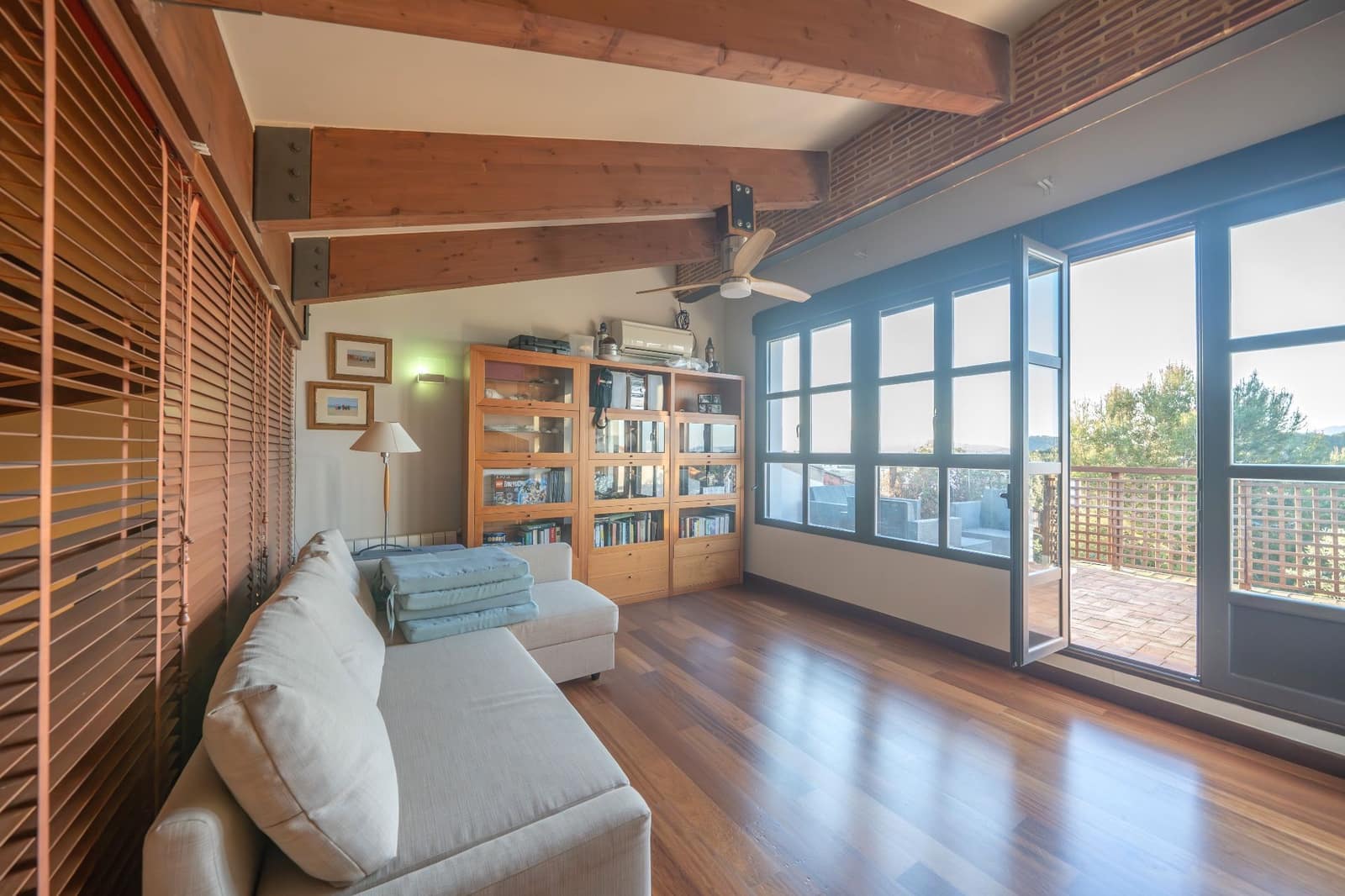 Chalet de 4 habitaciones en Javea / Xàbia en venta con piscina garaje - 1.075.000 € (Ref: 9643746)