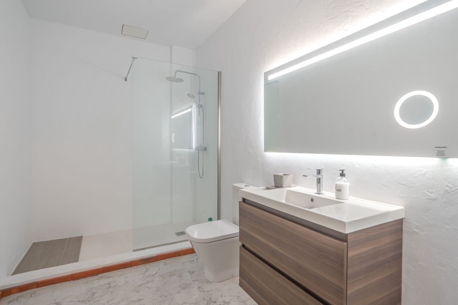 Chalet de 4 habitaciones en Javea / Xàbia en venta con piscina garaje - 1.075.000 € (Ref: 9643746)