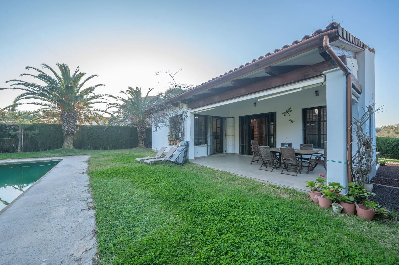 Chalet de 4 habitaciones en Javea / Xàbia en venta con piscina garaje - 1.075.000 € (Ref: 9643746)