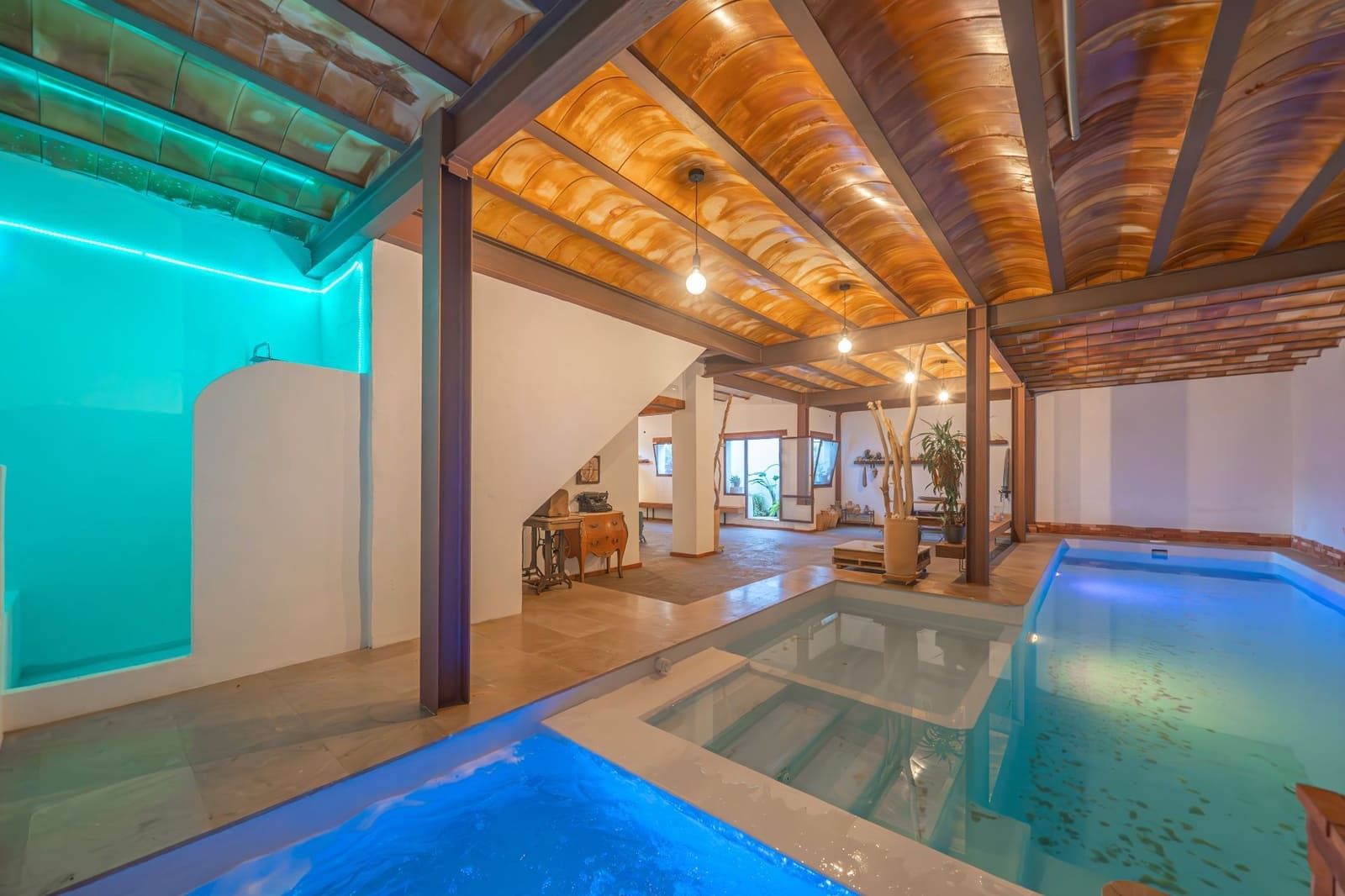 Chalet de 4 habitaciones en Javea / Xàbia en venta con piscina garaje - 1.075.000 € (Ref: 9643746)