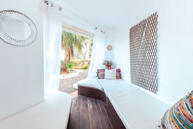 1 soveværelse Lejlighed til salg i Santa Eulalia / Santa Eularia med swimmingpool - € 375.000 (Ref: 9643747)