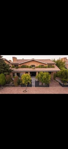 6 Zimmer Villa zu verkaufen in Pozuelo de Alarcón mit Pool Garage - 3.900.000 € (Ref: 9643749)