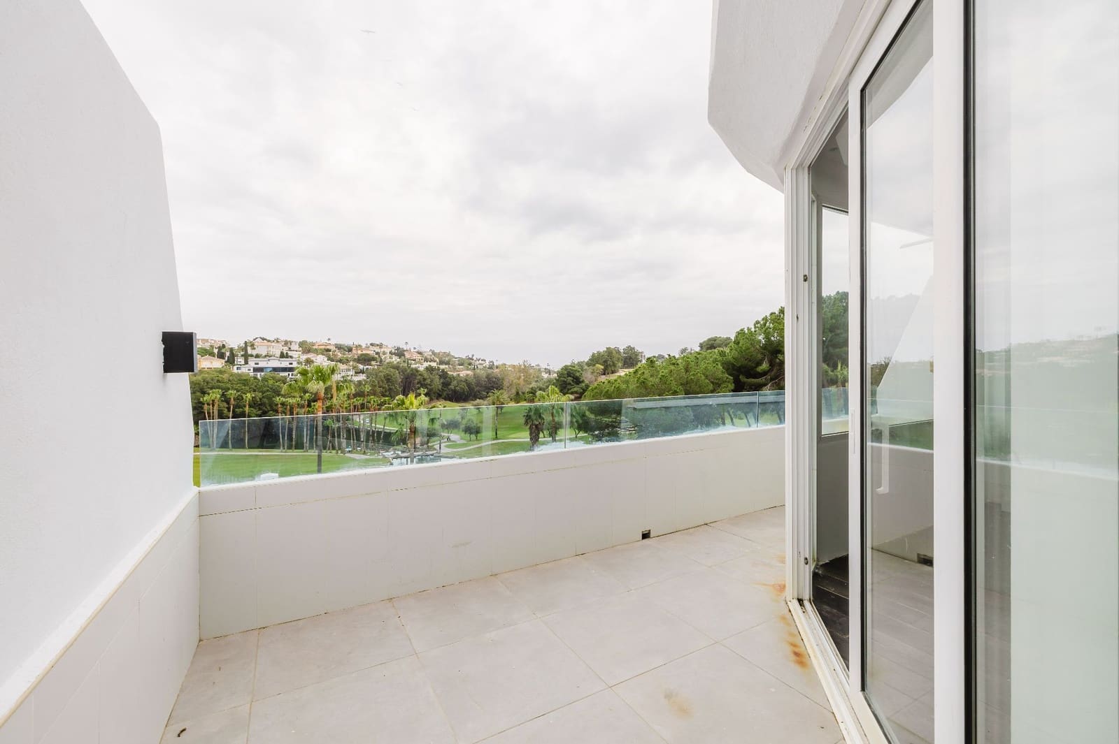 4 sypialnia Willa na sprzedaż w Benalmadena z basenem - 680 000 € (Ref: 9643750)