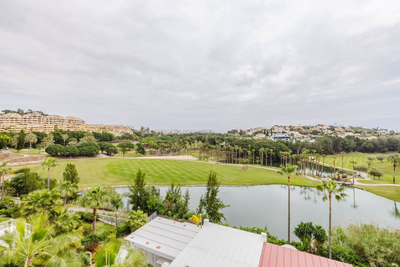 4 sypialnia Willa na sprzedaż w Benalmadena z basenem - 680 000 € (Ref: 9643750)