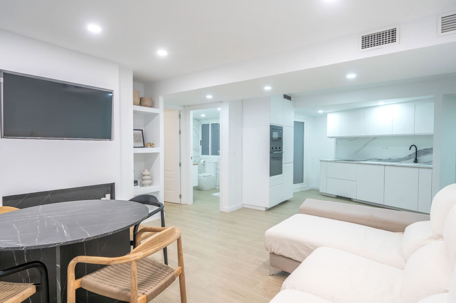 2 soverom Leilighet til salgs i Alicante by - € 440 000 (Ref: 9651229)