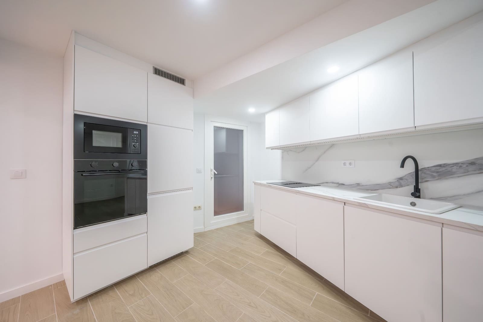 2 soverom Leilighet til salgs i Alicante by - € 440 000 (Ref: 9651229)