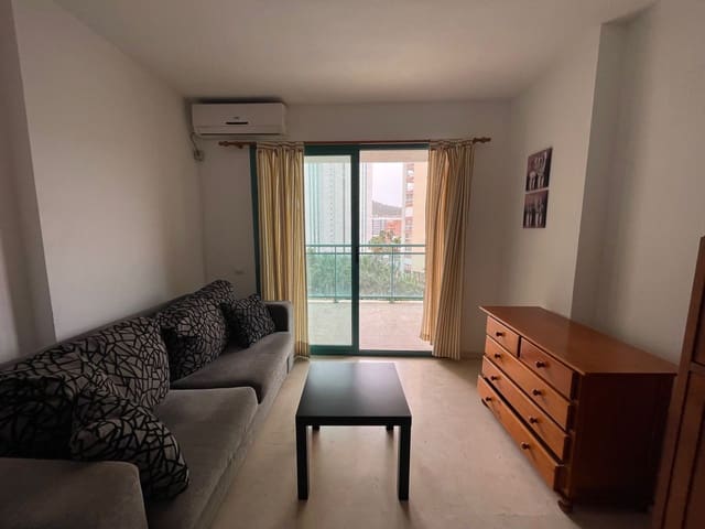 Appartamento in vendita in Madrid città con piscina - 160.000 € (Rif: 9651230)