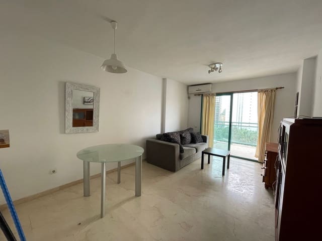 Appartamento in vendita in Madrid città con piscina - 160.000 € (Rif: 9651230)