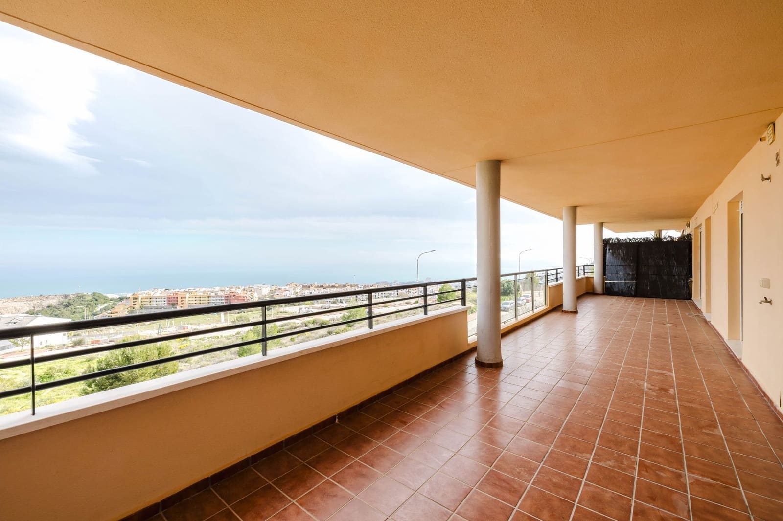 3 bedroom Apartment for sale in Benalmadena with pool - € 395,000 (Ref: 9651231)
