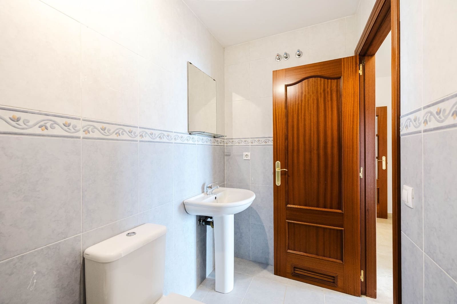 3 bedroom Apartment for sale in Benalmadena with pool - € 395,000 (Ref: 9651231)