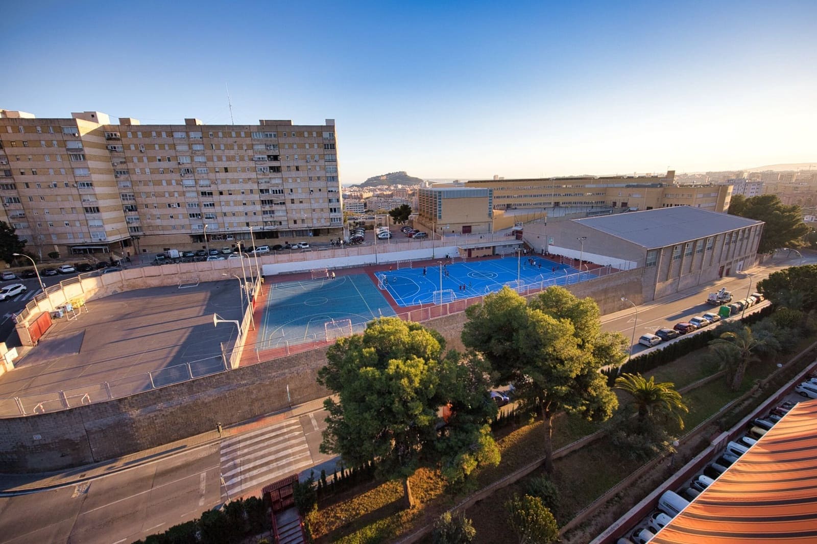 3 chambre Appartement à vendre à Alicante ville avec piscine garage - 245 000 € (Ref: 9655665)