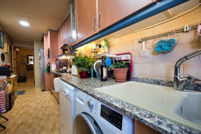 3 chambre Appartement à vendre à Alicante ville avec piscine garage - 245 000 € (Ref: 9655665)