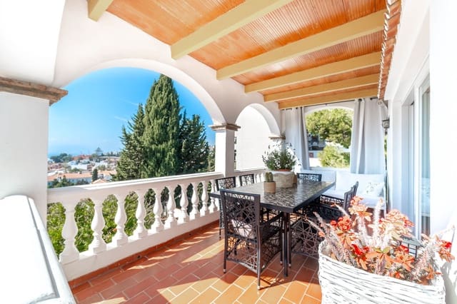 4 camera da letto Villa in vendita in Malaga città con piscina garage - 1.550.000 € (Rif: 9655666)