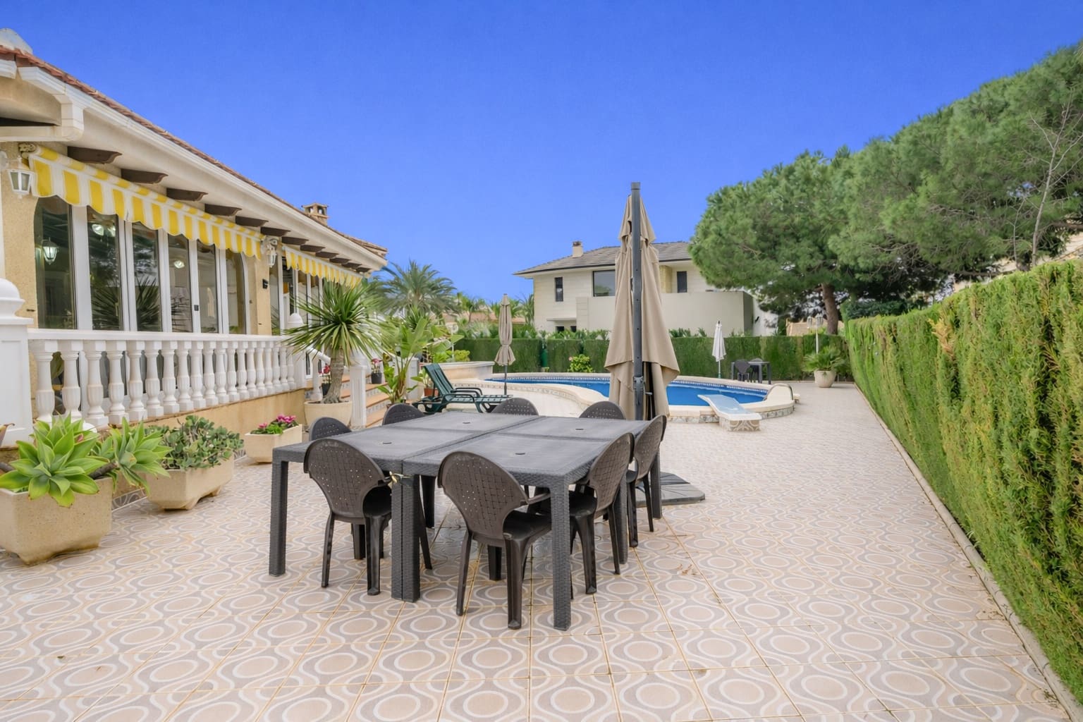 3 chambre Villa/Maison à vendre à Cabo Roig avec piscine garage - 1 650 000 € (Ref: 9655668)