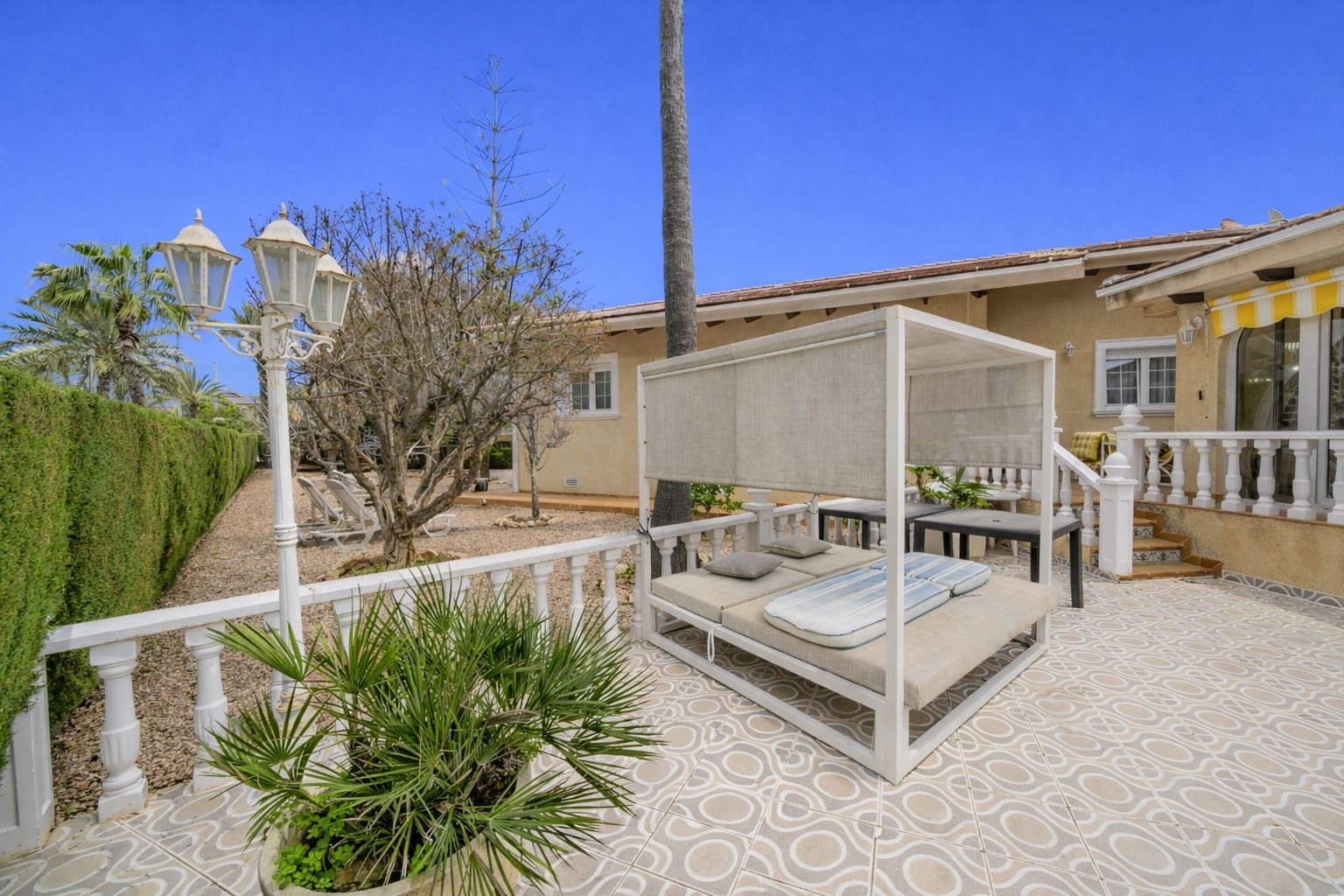 3 chambre Villa/Maison à vendre à Cabo Roig avec piscine garage - 1 650 000 € (Ref: 9655668)