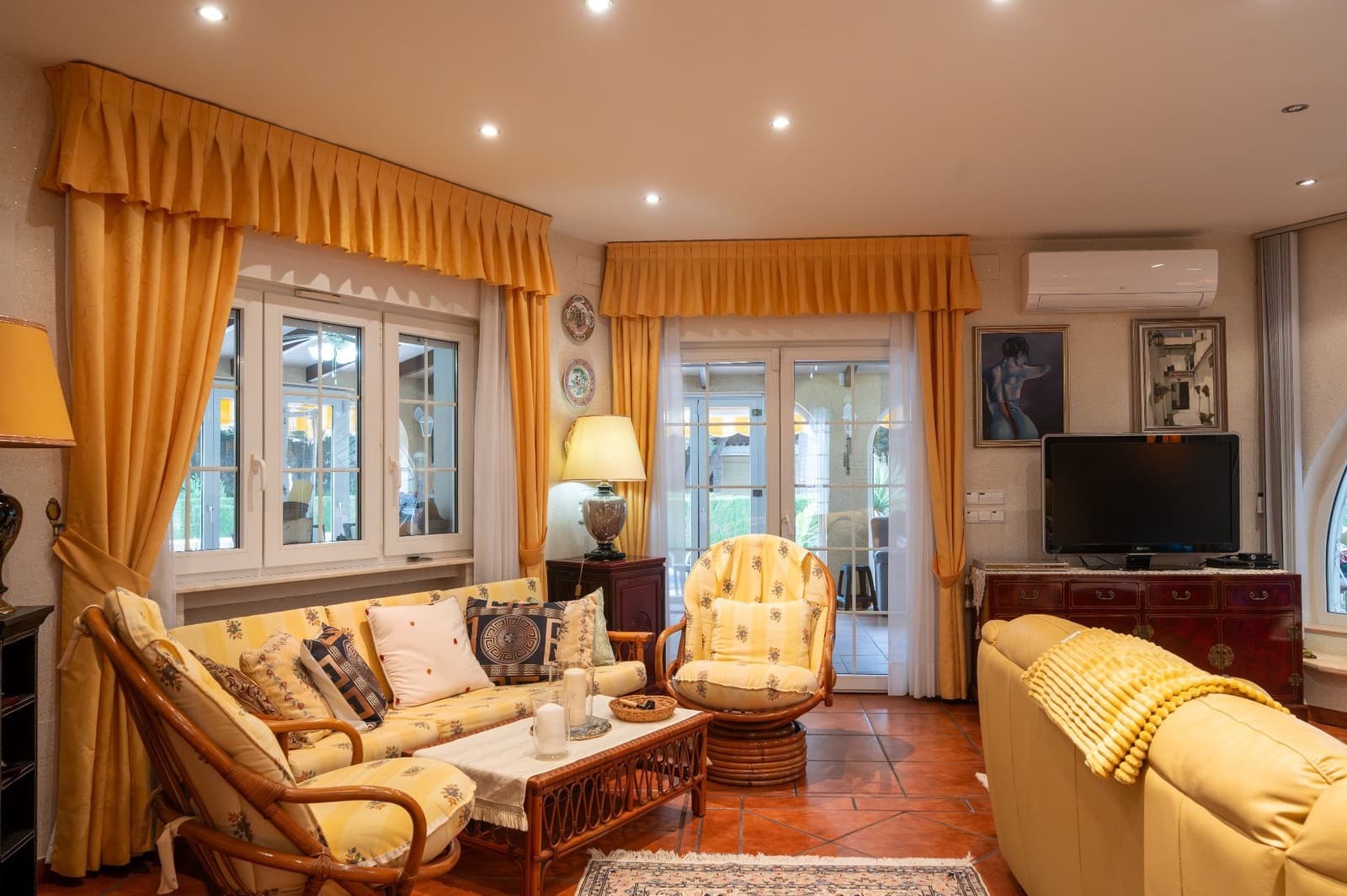 3 chambre Villa/Maison à vendre à Cabo Roig avec piscine garage - 1 650 000 € (Ref: 9655668)