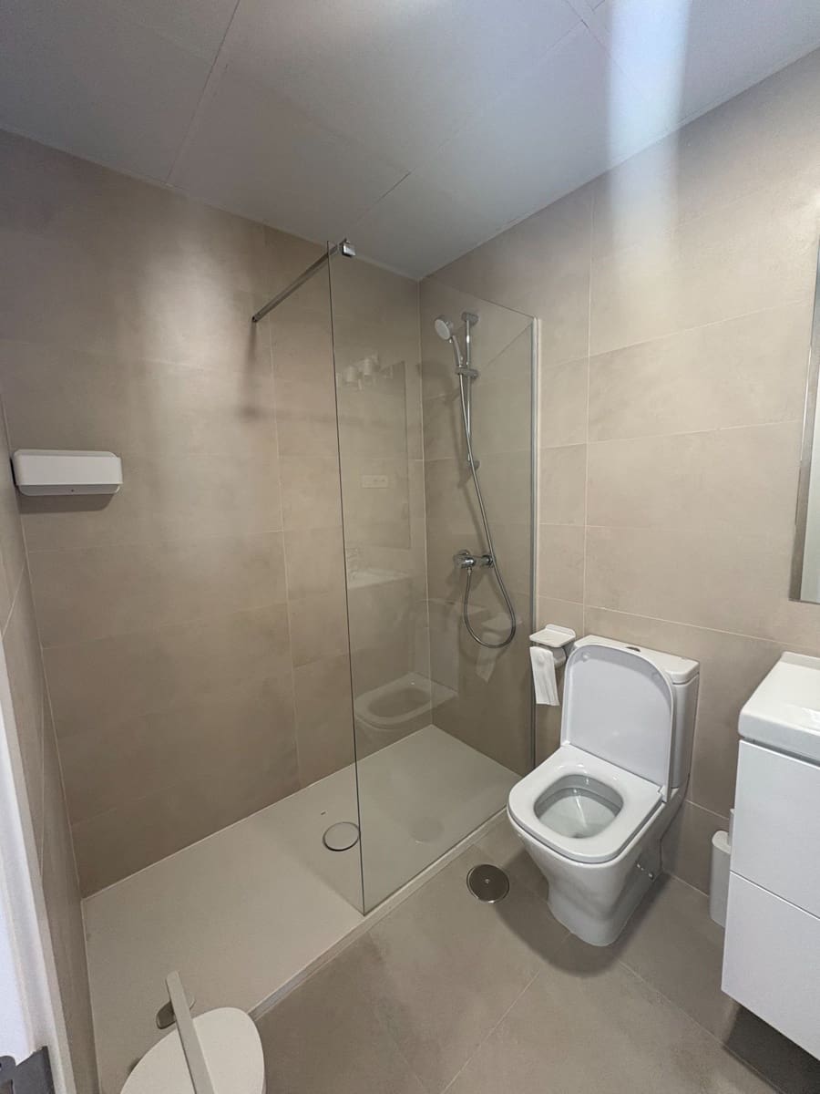 Mieszkanie do wynajęcia w Miasto Malaga z garażem - 1 375 € (Ref: 9658324)