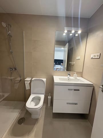 Mieszkanie do wynajęcia w Miasto Málaga z garażem - 1 375 € (Ref: 9658324)