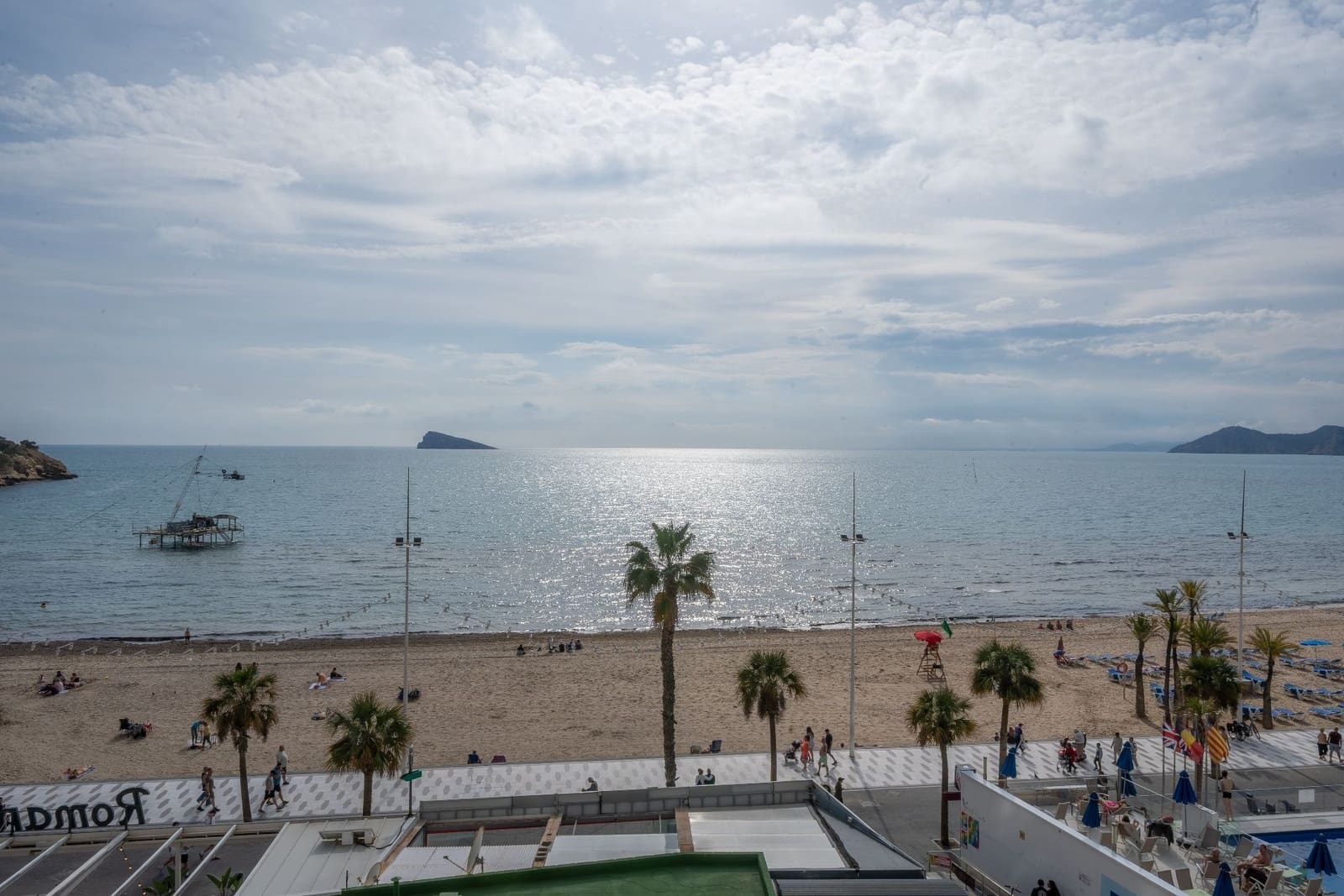 2 bedroom Apartment for sale in Benidorm with pool garage - € 440,000 (Ref: 9663390)