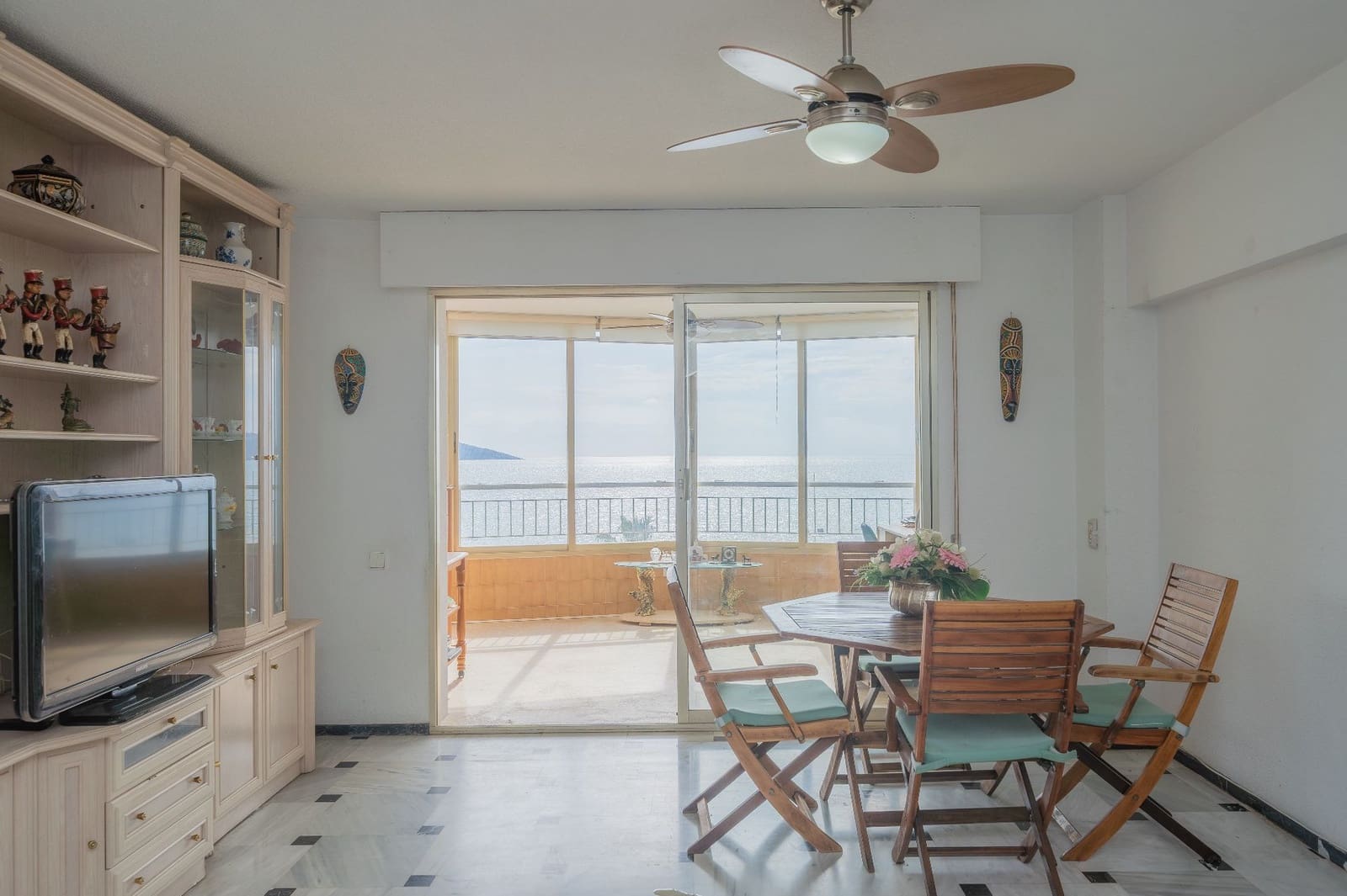 2 bedroom Apartment for sale in Benidorm with pool garage - € 440,000 (Ref: 9663390)