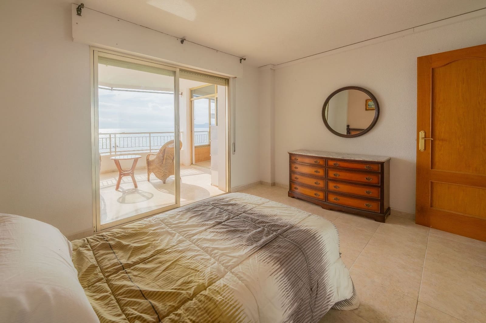 2 bedroom Apartment for sale in Benidorm with pool garage - € 440,000 (Ref: 9663390)