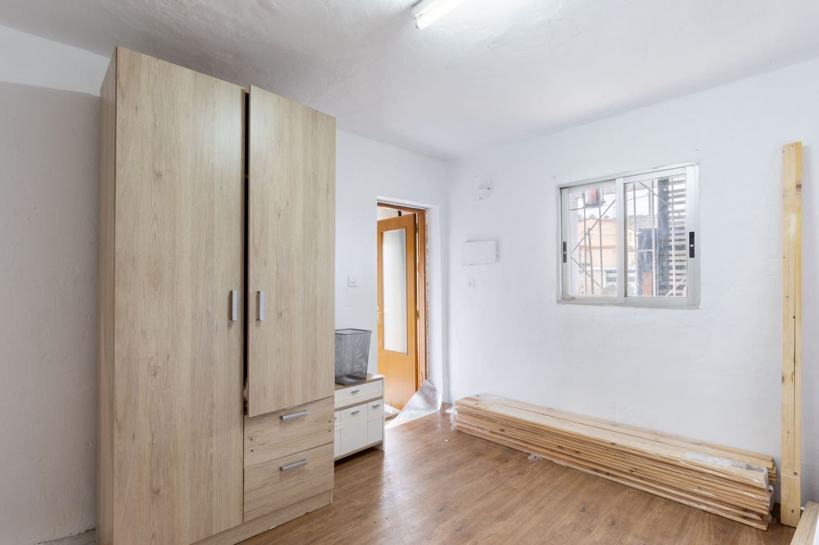 2 soveværelse Semi-Rækkehus til salg i Vilamarxant / Villamarchante - € 120.000 (Ref: 9665919)