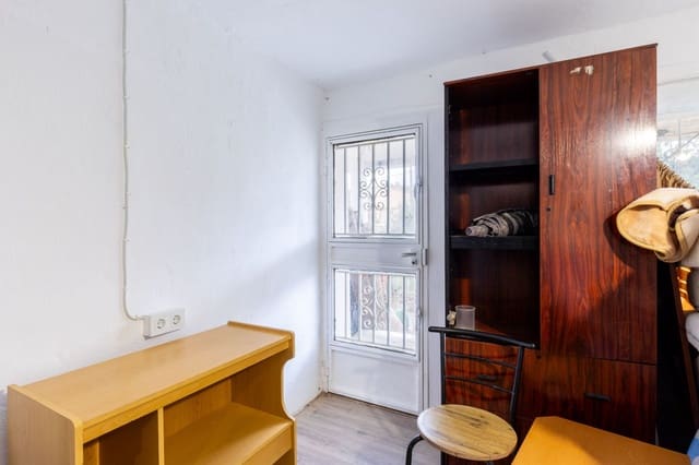 2 soveværelse Semi-Rækkehus til salg i Vilamarxant / Villamarchante - € 120.000 (Ref: 9665919)