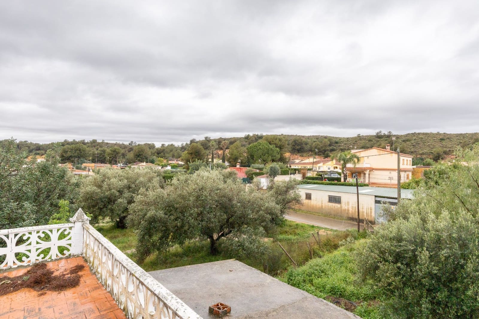 2 soveværelse Semi-Rækkehus til salg i Vilamarxant / Villamarchante - € 120.000 (Ref: 9665919)