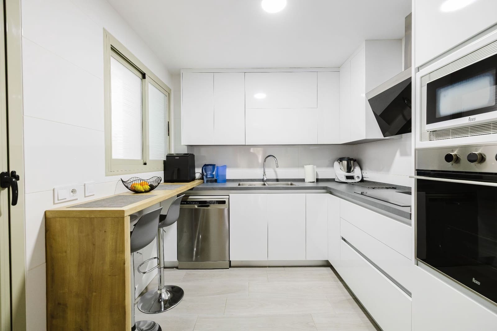 3 bedroom Flat for sale in Torremolinos with pool garage - € 522,000 (Ref: 9665920)