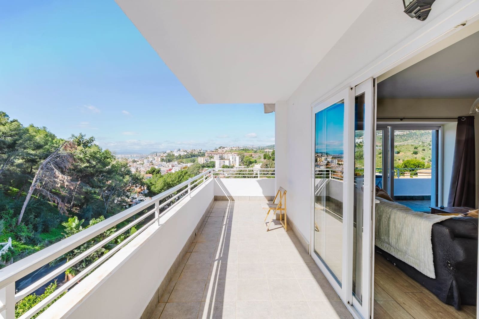 7 soveværelse Villa til salg i Malaga by med swimmingpool - € 1.100.000 (Ref: 9665921)