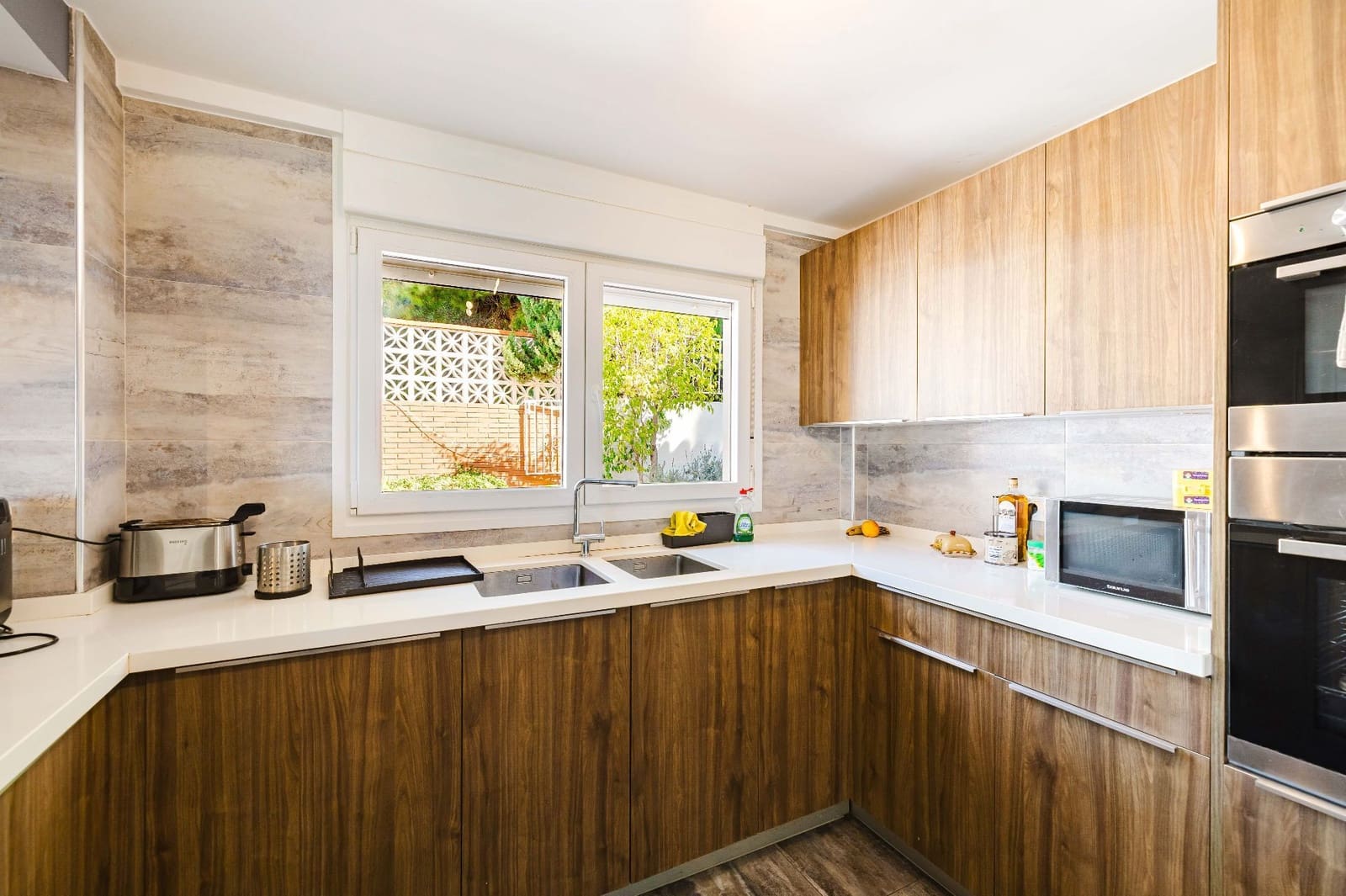 7 soveværelse Villa til salg i Malaga by med swimmingpool - € 1.100.000 (Ref: 9665921)