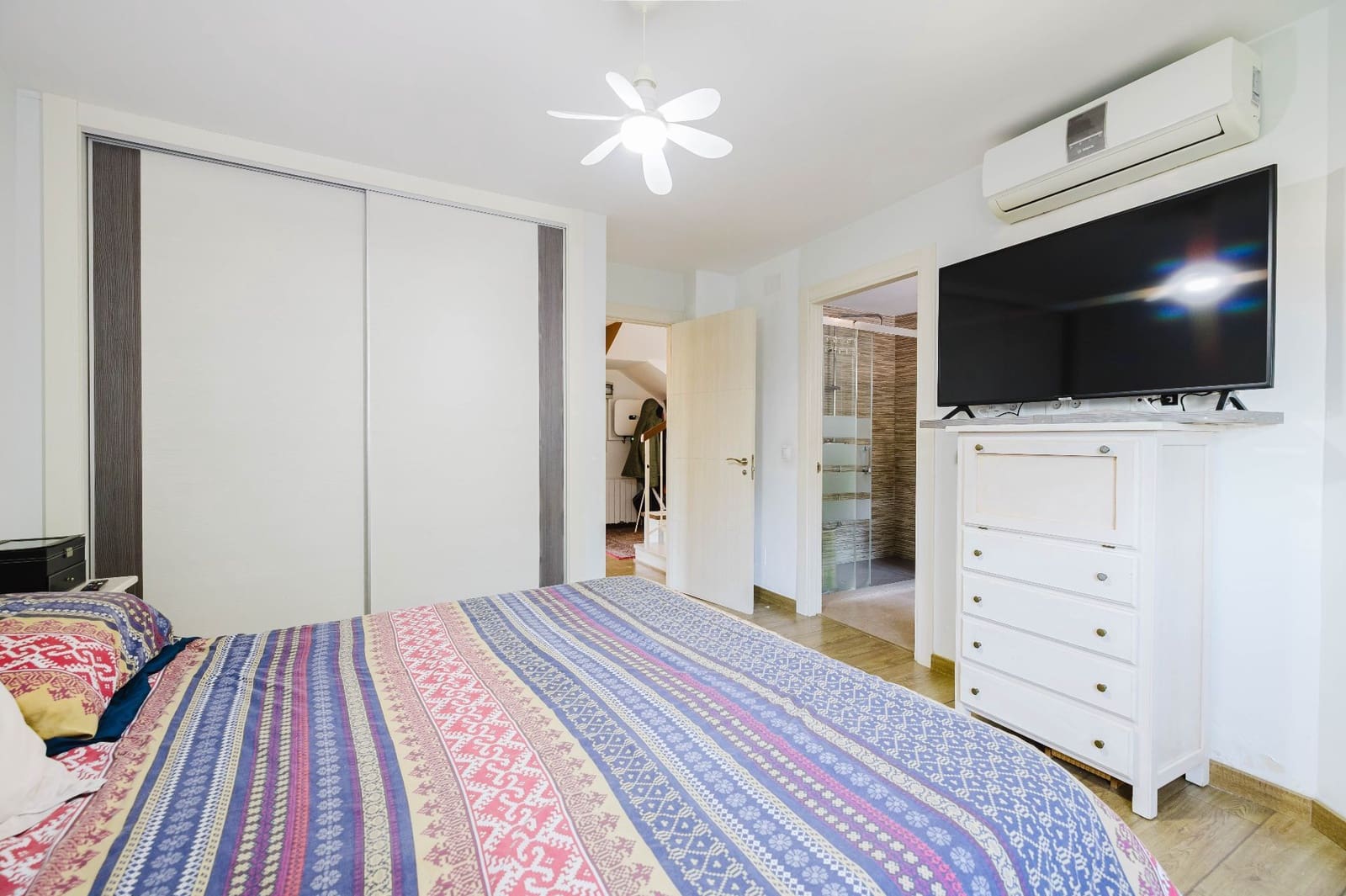 7 soveværelse Villa til salg i Malaga by med swimmingpool - € 1.100.000 (Ref: 9665921)