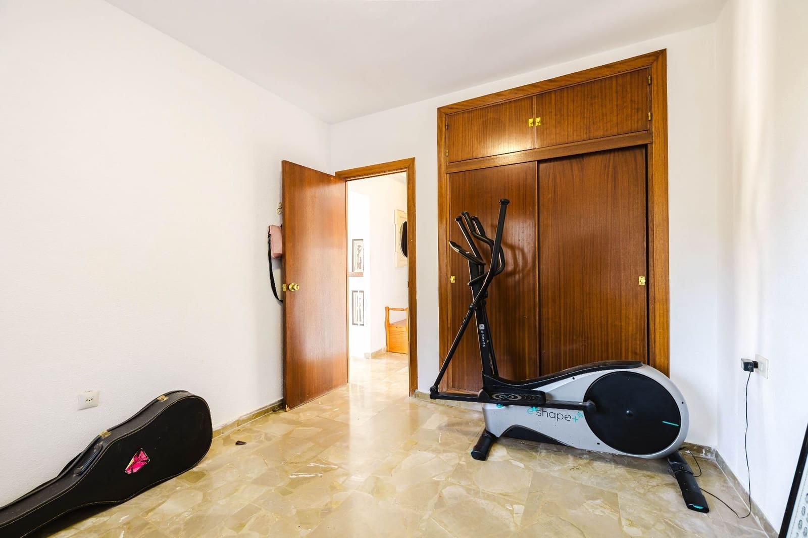 7 soveværelse Villa til salg i Malaga by med swimmingpool - € 1.100.000 (Ref: 9665921)