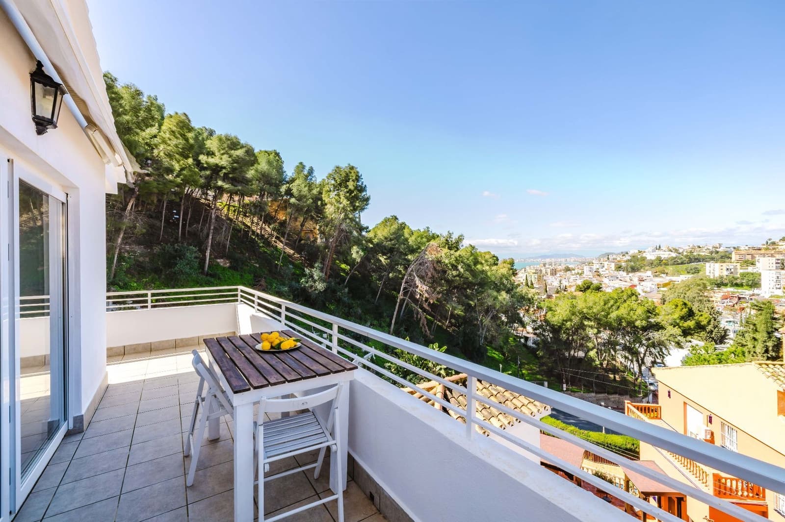 7 soveværelse Villa til salg i Malaga by med swimmingpool - € 1.100.000 (Ref: 9665921)