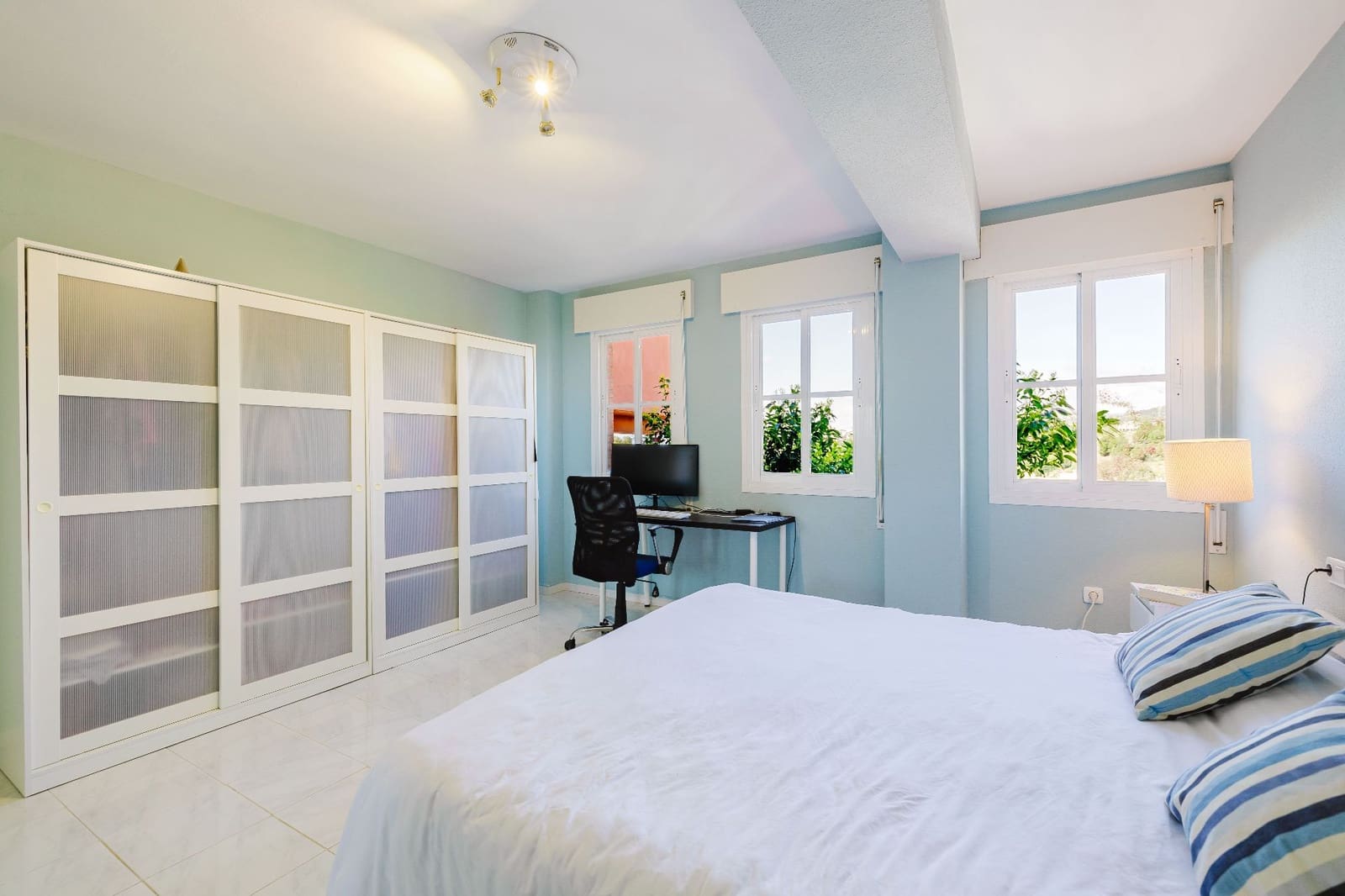 7 soveværelse Villa til salg i Malaga by med swimmingpool - € 1.100.000 (Ref: 9665921)