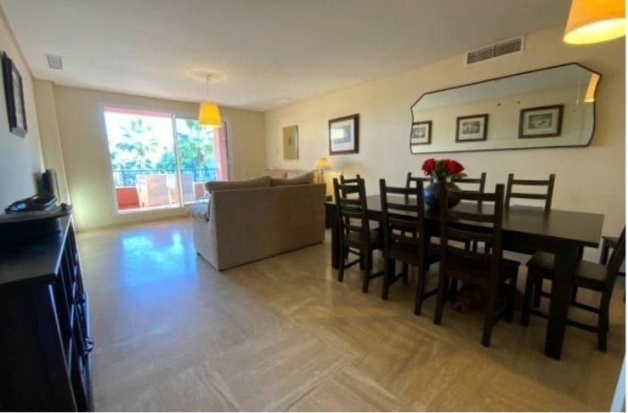 4 sypialnia Mieszkanie na sprzedaż w Sotogrande z garażem - 650 000 € (Ref: 9665923)