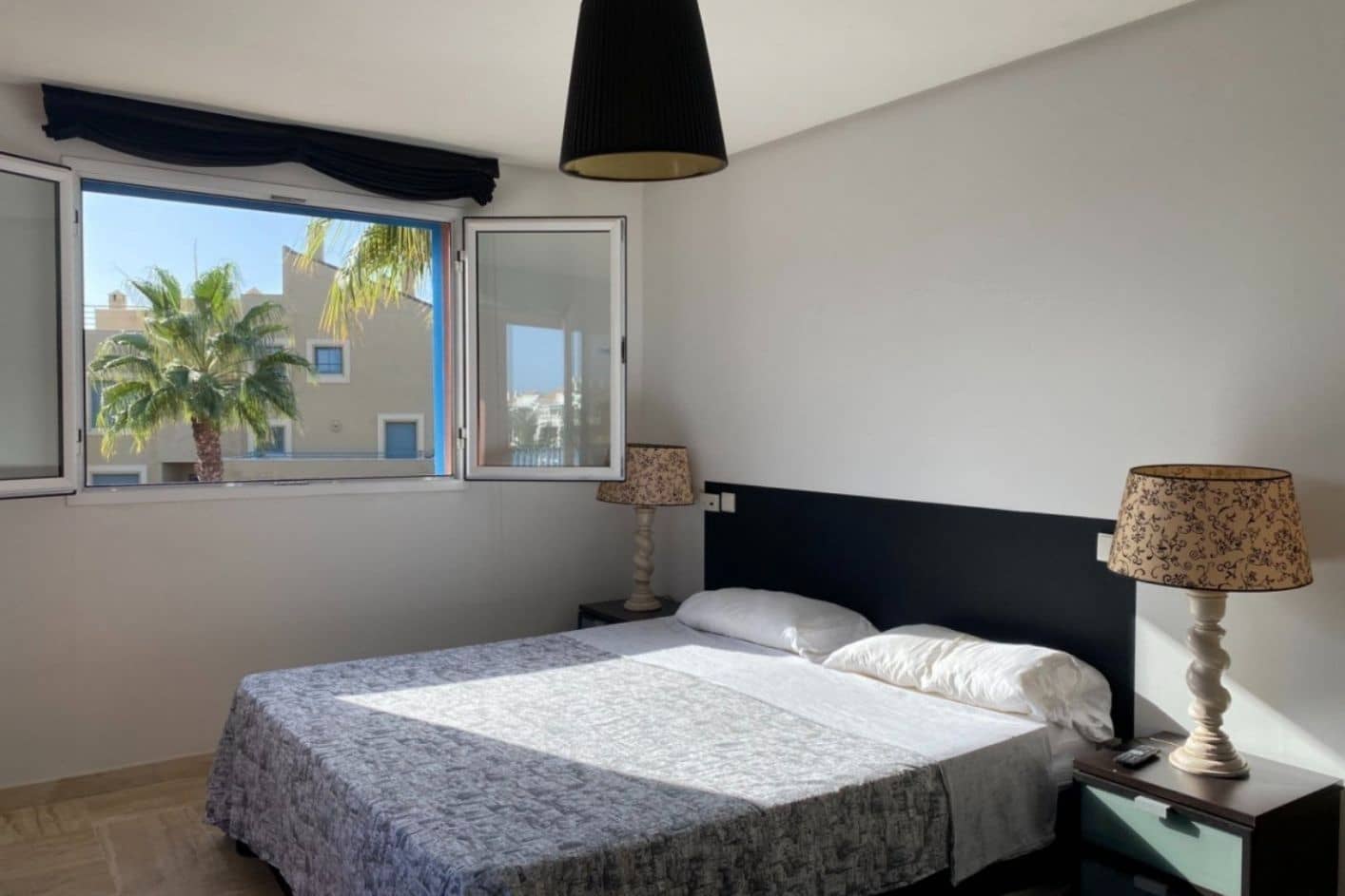 4 sypialnia Mieszkanie na sprzedaż w Sotogrande z garażem - 650 000 € (Ref: 9665923)